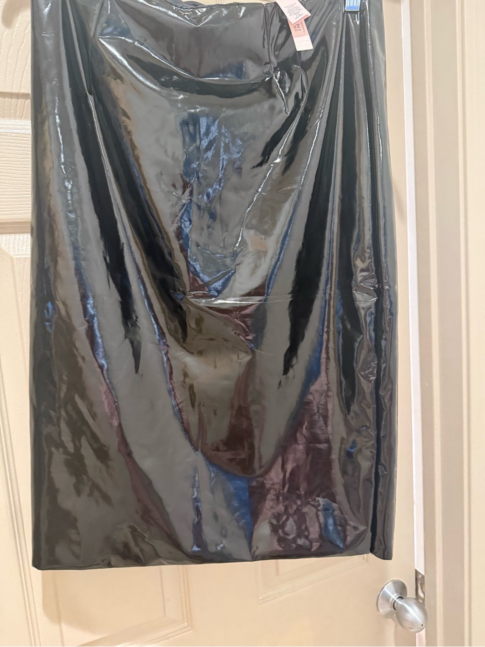 Victoria's Secret Shiny Black Faux Patent Midi Skirt - Picture 3 of 4